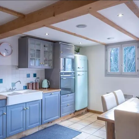 Chalet Beautiful 3 Bedroom In