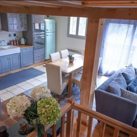 Chalet Beautiful 3 Bedroom In